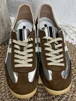 Charger l'image dans la galerie, Baskets ZELIE Marron - Corina
