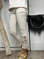 Charger l'image dans la galerie, Pantalon magique Beige - EMMA
