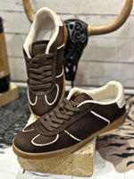 Charger l&#39;image dans la galerie, Baskets SAGA Choco
