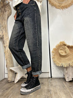 Load image into Gallery viewer, SAM Faded Blue Jeans - Sexy Woman
