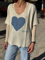 Charger l'image dans la galerie, Pull LOVE Ecru/Bleu Jeans
