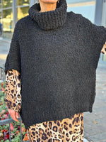 Charger l&#39;image dans la galerie, Pull sans manche BERNIE Noir
