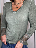 Charger l'image dans la galerie, Tee shirt AURA Kaki
