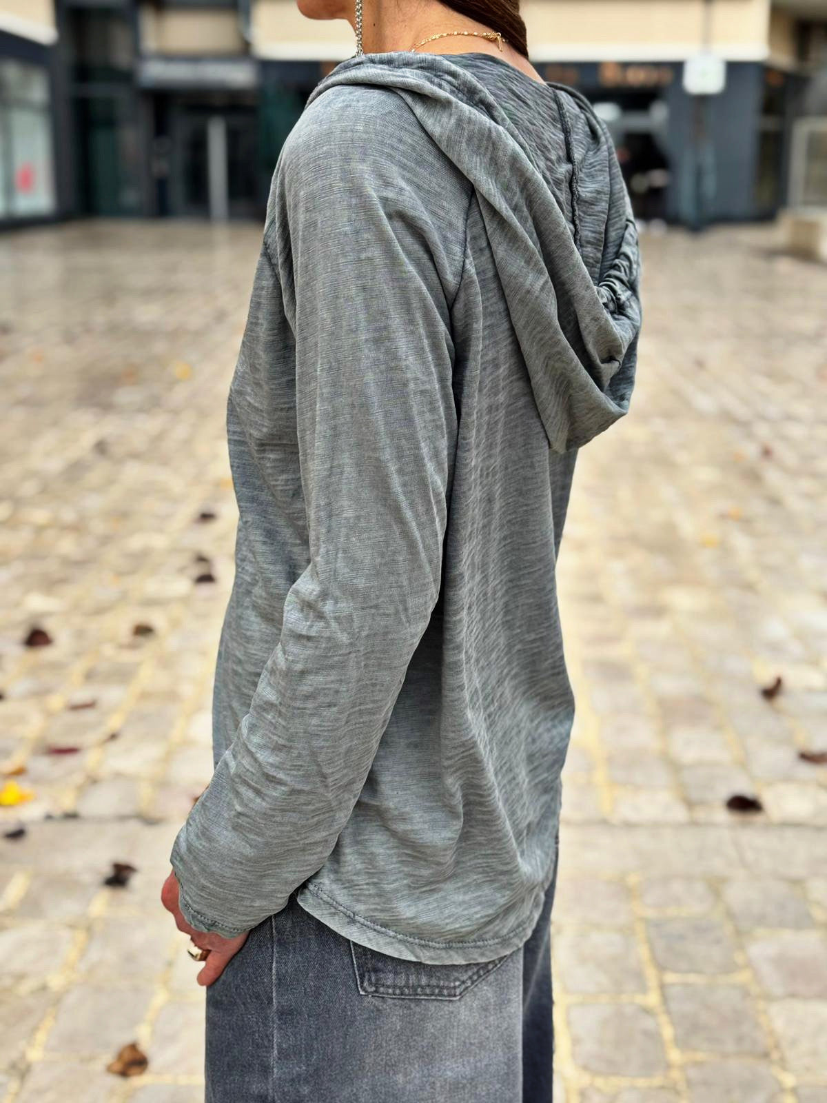 Haut à capuche TALNA Gris