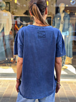 Charger l&#39;image dans la galerie, Tee shirt SMILE Bleu effet délavé
