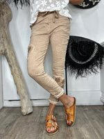 Charger l'image dans la galerie, Pantalon magique Camel - EMMA
