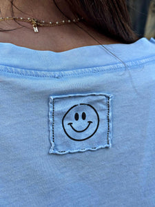 Tee shirt SMILE Bleu ciel effet délavé