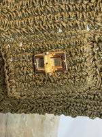 Charger l'image dans la galerie, Sac paille Kaki rabat chaîne - ZYRA

