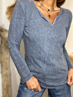 Charger l'image dans la galerie, T-shirt HELIA Marine
