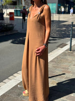 Charger l'image dans la galerie, Combinaison fluide Camel - VELMIRA
