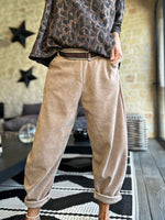 Charger l'image dans la galerie, Pantalon velours cotelé souple ZAG Camel clair
