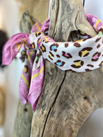 Charger l&#39;image dans la galerie, Foulard 2
