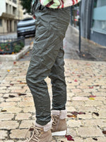 Charger l&#39;image dans la galerie, Pantalon simili cuir MADDOX Kaki
