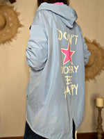 Charger l'image dans la galerie, Blouson léger BE HAPPY Bleu ciel
