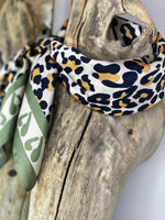 Charger l&#39;image dans la galerie, Foulard 13
