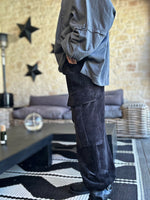 Charger l'image dans la galerie, Pantalon velours cotelé souple BEN Noir
