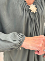 Charger l&#39;image dans la galerie, Blouse NAYA Kaki
