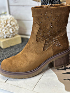 Boots KLARA Camel