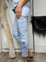 Charger l'image dans la galerie, Pantalon magique Bleu - EMMA
