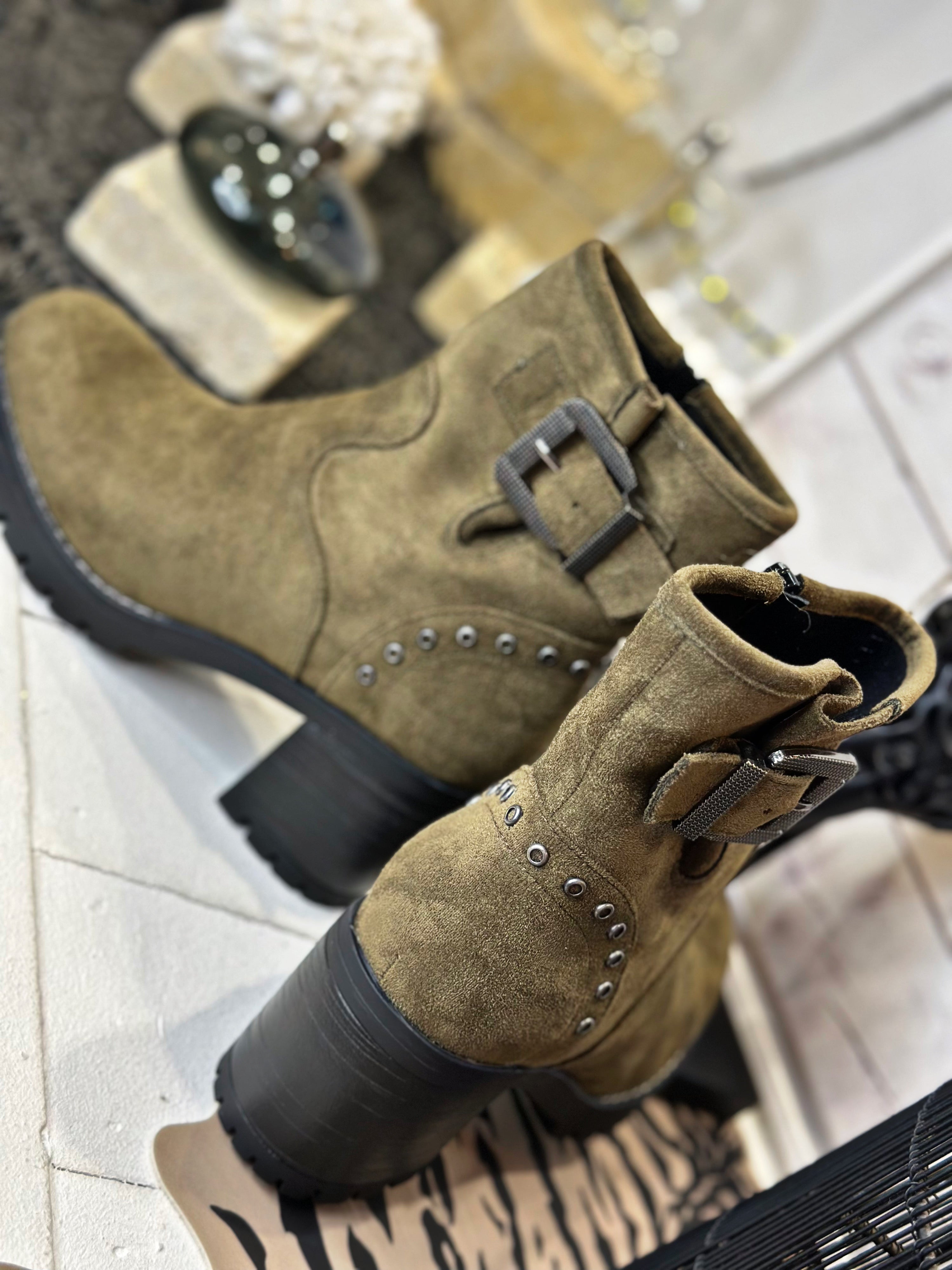 Boots STELLA Kaki