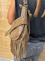 Charger l'image dans la galerie, Sac à franges ORYA taupe

