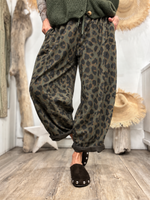 Load image into Gallery viewer, ZAG soft corduroy trousers Choco
