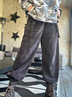 Charger l'image dans la galerie, Pantalon velours cotelé souple GASPARD Choco
