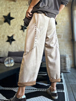 Charger l'image dans la galerie, Pantalon LOVE Beige
