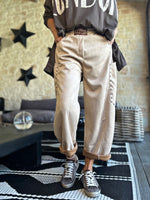 Charger l'image dans la galerie, Pantalon LOVE Beige
