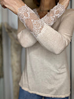 Charger l'image dans la galerie, Tee shirt AURA Beige
