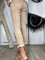Charger l'image dans la galerie, Pantalon magique Camel - EMMA
