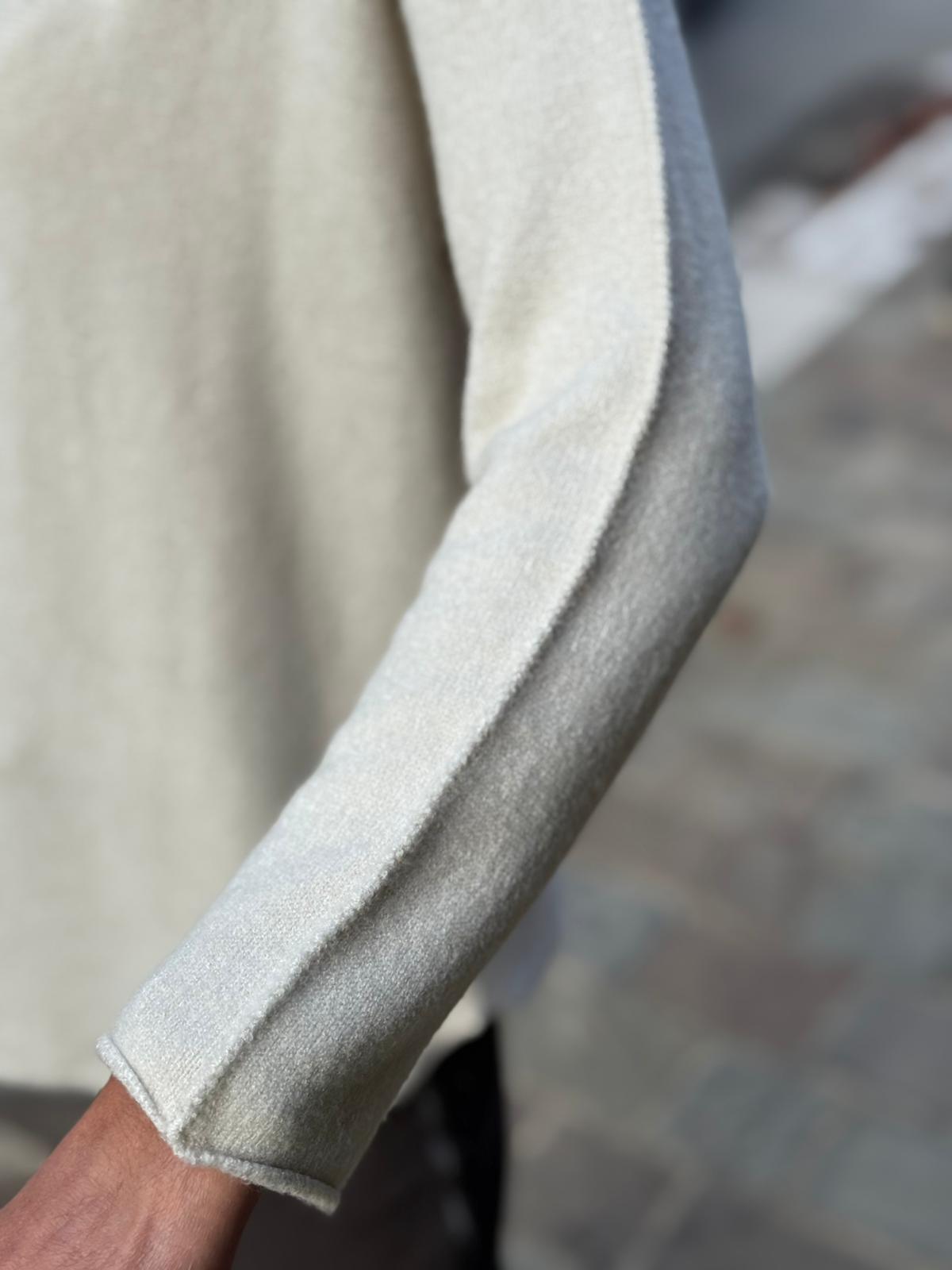 Pull doux TAO Greige