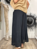 Charger l'image dans la galerie, Pantalon LEO Noir
