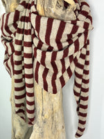 Charger l'image dans la galerie, Echarpe triangle NELIA Bordeaux/Beige
