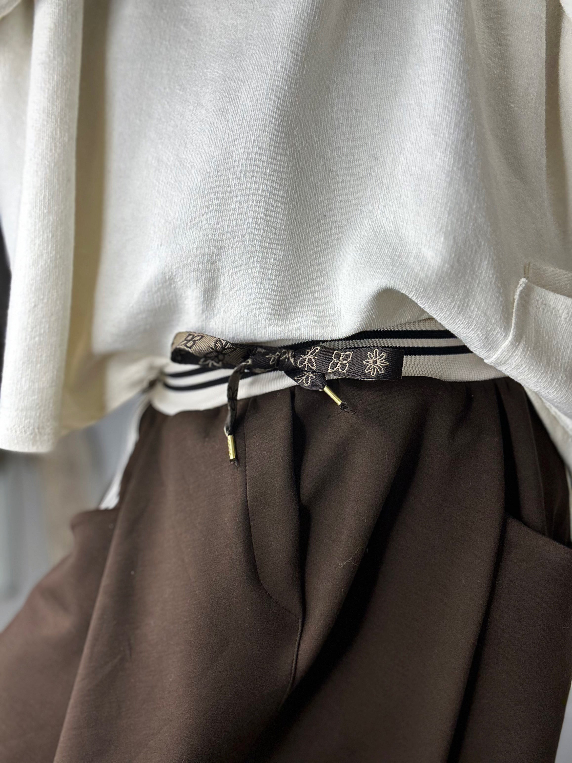 Pantalon NAHIA Choco