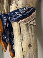 Charger l'image dans la galerie, Foulard 40
