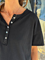 Charger l&#39;image dans la galerie, Tee shirt SMILE Noir
