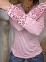 Charger l'image dans la galerie, Tee shirt AURA Rose
