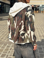 Charger l'image dans la galerie, Veste KAIA Camouflage
