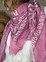 Charger l&#39;image dans la galerie, Foulard BANDANAS Rose malabar
