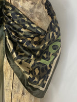 Charger l'image dans la galerie, Foulard 34
