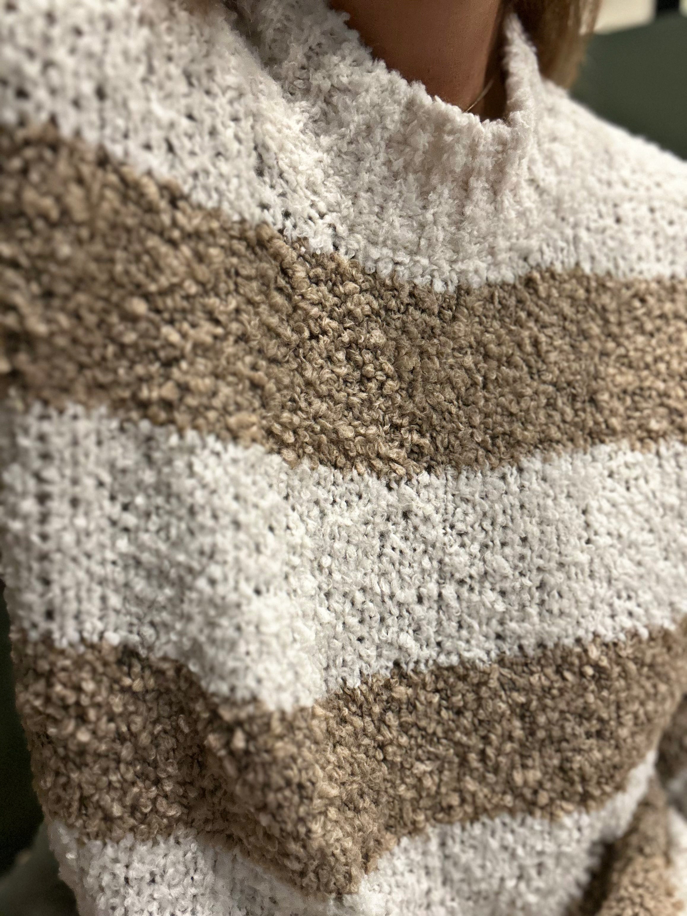 Pull NARO Ecru/Camel