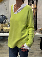 Charger l'image dans la galerie, Pull doux TAO Vert anis
