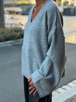 Charger l'image dans la galerie, Pull LOUNA Gris
