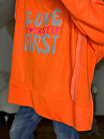 Charger l'image dans la galerie, Sweat MOTTO Orange
