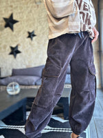 Charger l'image dans la galerie, Pantalon velours cotelé souple BEN Choco
