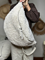 Charger l&#39;image dans la galerie, Sac banane XL JANETTA Ecru
