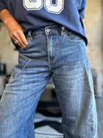 Charger l'image dans la galerie, Jeans SAM Bleu délavé - Sexy Woman

