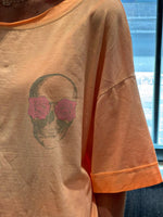 Charger l'image dans la galerie, Tee shirt orange fluo tête de mort - SKULL
