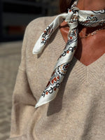 Charger l'image dans la galerie, Foulard 30
